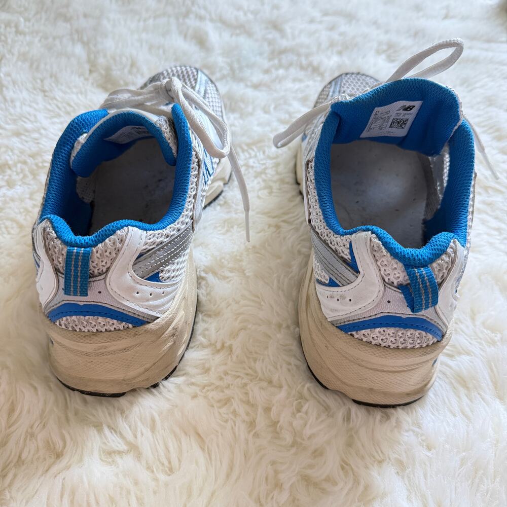 New Balance 530Sneakers in the White Blue Oasis colorway - Picture 10 of 12